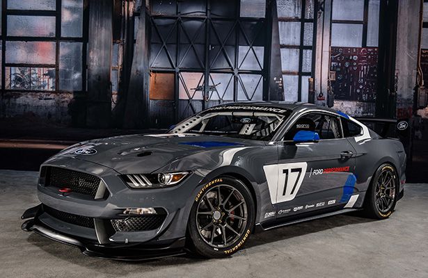 Ford Mustang GT4