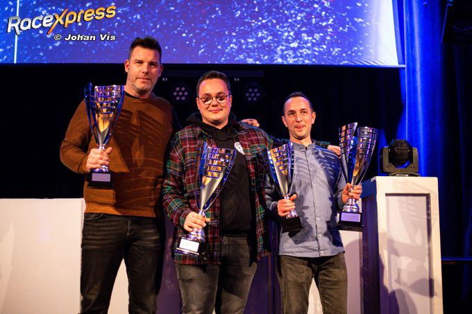 Huldiging BMW M2 CS Racing Cup Benelux kampioenen seizoen 2022