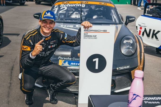 Flynt Schuring Porsche Sixt Carrera Cup Deutschland Porsche Mobil 1 Supercup foto 1