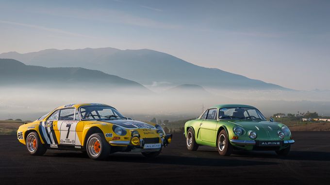 Drie iconische Alpine A110’s schitteren op Rétromobile 2026: twee historische berlinettes en de meest extreme A110 ooit
