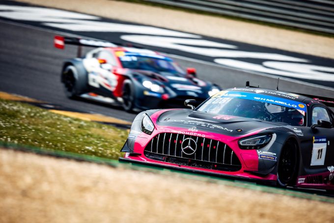 HOFOR Racing Mercedes-AMG GT3 EVO 12H Mugello foto 2 Chris Lazenby