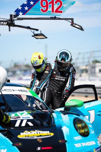 IMSA 12H Sebring 2026 Morris Schuring Porsche 911 GT3 R Manthey 1st Phorm foto 3