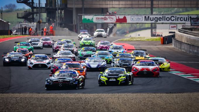 12H Mugello 2026 start