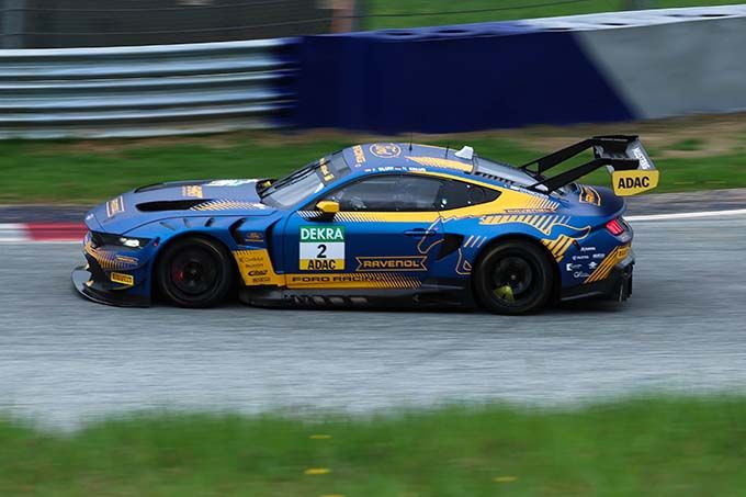 HRT Mustang